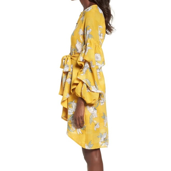 Chriselle x J.O.A. Tiered Sleeve Floral Minidress - Picture 3 of 8